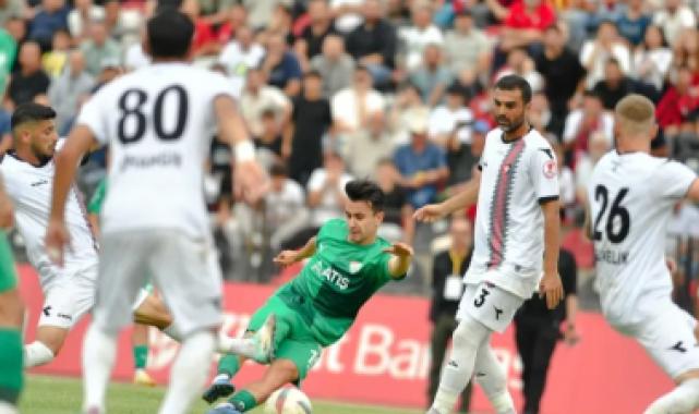 Bursaspor, Uşakspor'u tek golle geçti