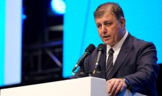 Cemil Tugay'dan İzmir Körfezi'nin temizliğiyle ilgili yeni açıklama