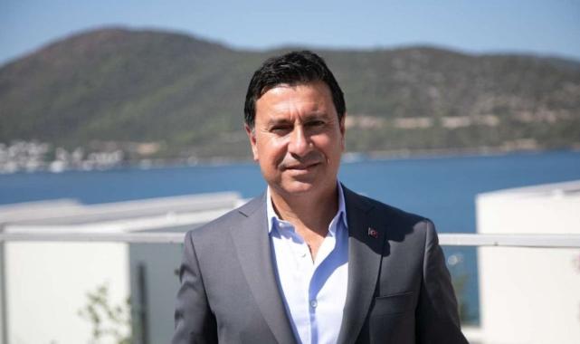 CHP'li Ahmet Aras'ın 17 milyon liralık lüks makam aracı