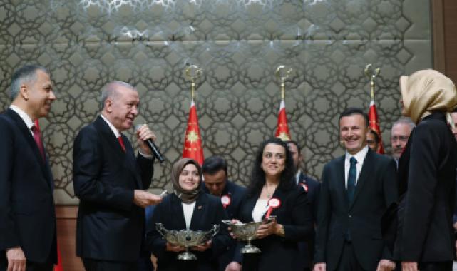 Cumhurbaşkanı Erdoğan Kaymakam adaylarına seslendi: Kibir sizin semtinize uğramayacak