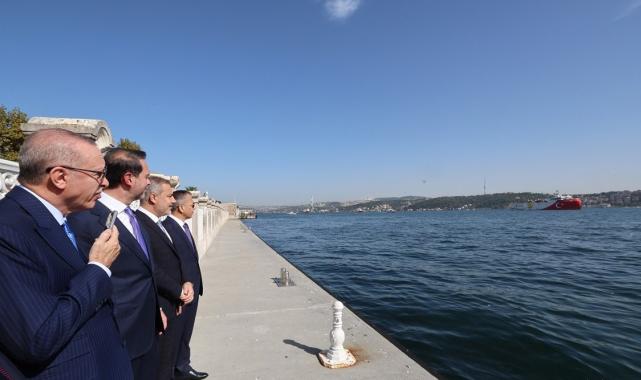 Cumhurbaşkanı Erdoğan, Somali'ye giden Oruç Reis'i uğurladı