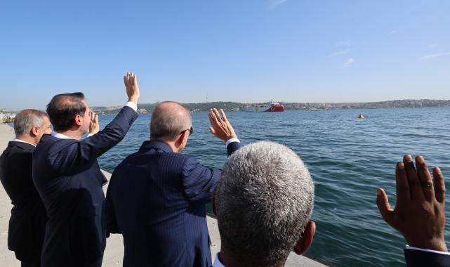 Cumhurbaşkanı Erdoğan, Somali'ye giden Oruç Reis'i uğurladı