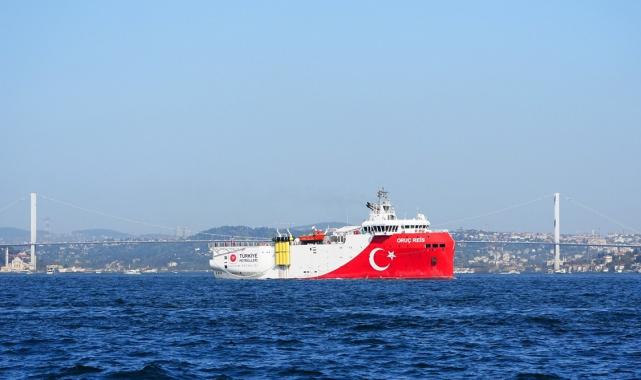 Cumhurbaşkanı Erdoğan, Somali'ye giden Oruç Reis'i uğurladı