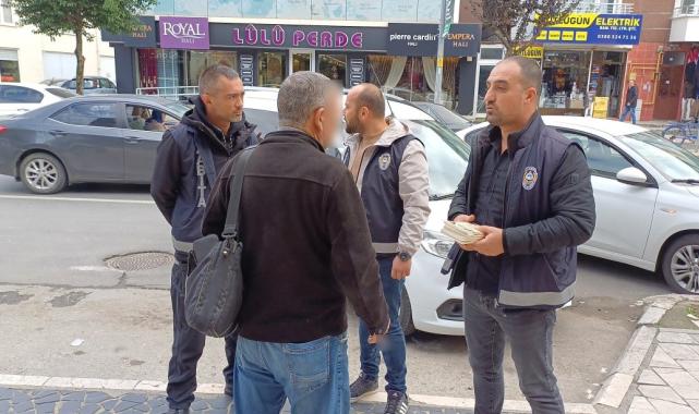 Düzce'de dini kitap satıcısına zabıtadan beklenmedik soru