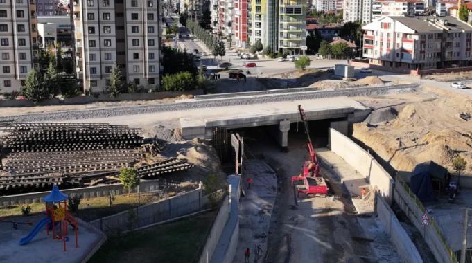 Ereğli'de Karaman-Ulukışla hızlı tren hattına yakın mercek