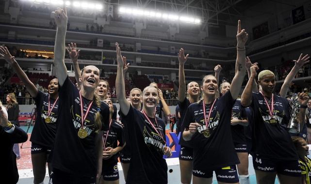 Fenerbahçe, 5. kez Şampiyonlar Kupası şampiyonu