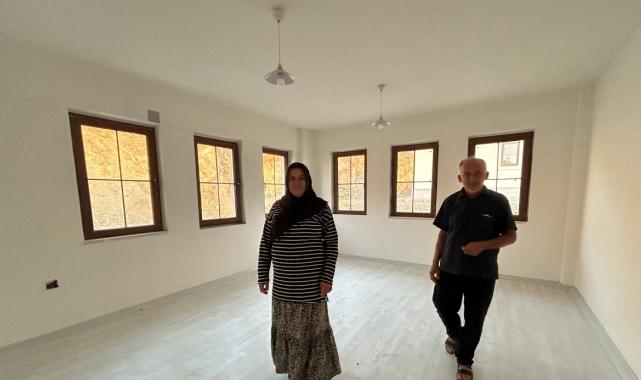 Hatay, Arsuz'da inşa edilen köy evlerinin anahtarları teslim edildi