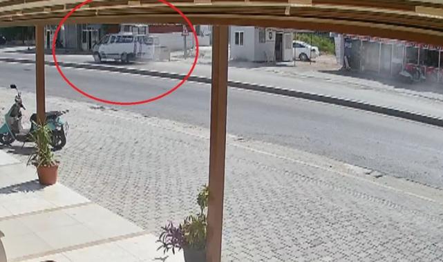 Hatay'da rögar kapağı kazaya sebep oldu: Motosikletli havaya uçtu