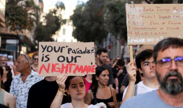 İspanya'da aşırı turizm protestoları sürüyor: Turistler evine dönsün
