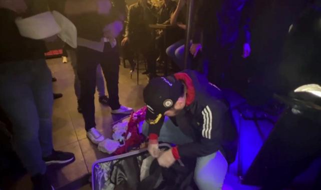 İstanbul'da köle fantezili sapık partiye polis baskını: 32 gözaltı