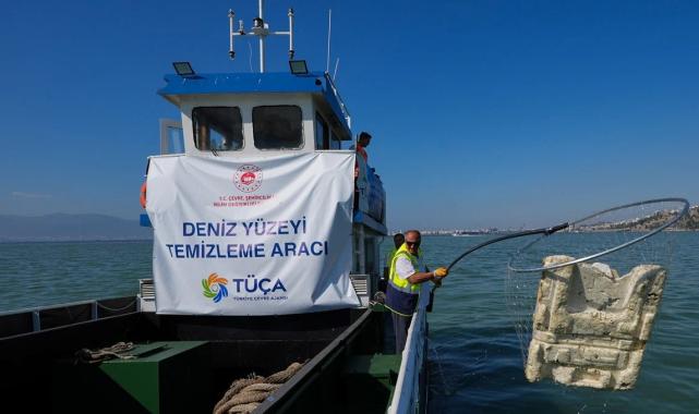 İzmir Körfezi'nin temizlenmesi için hazırlanan eylem planına Cemil Tugay imza atmadı