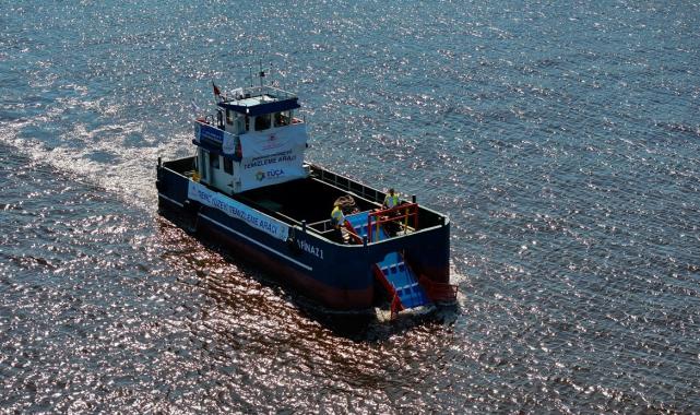 İzmir Körfezi'nin temizlenmesi için ilk adım atıldı