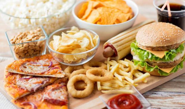 Kanseri tetikleyen gıdalara dikkat!