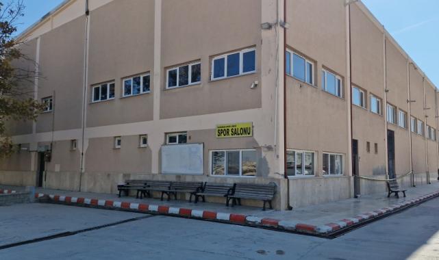 Karaman'da lise öğrencisi, kız meselesi yüzünden arkadaşını öldürdü