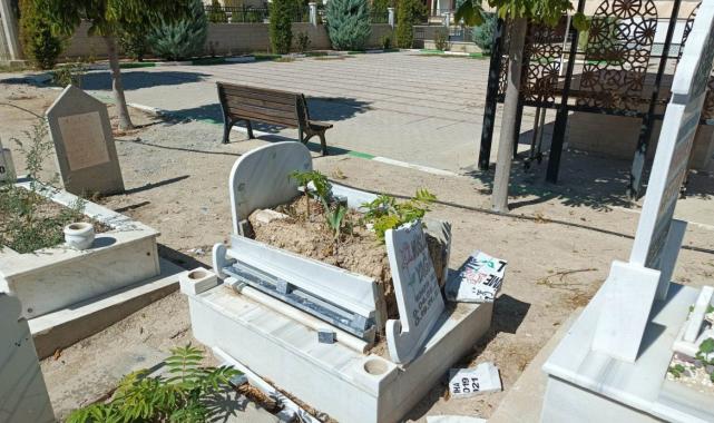 Karaman'da Müslüme Yağal'ın mezarına zarar verildi