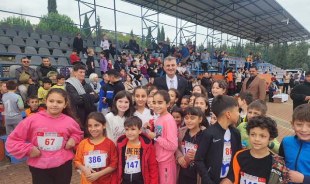 Kocaeli Gölcük’te Cumhuriyet coşkusu sporla birleşti
