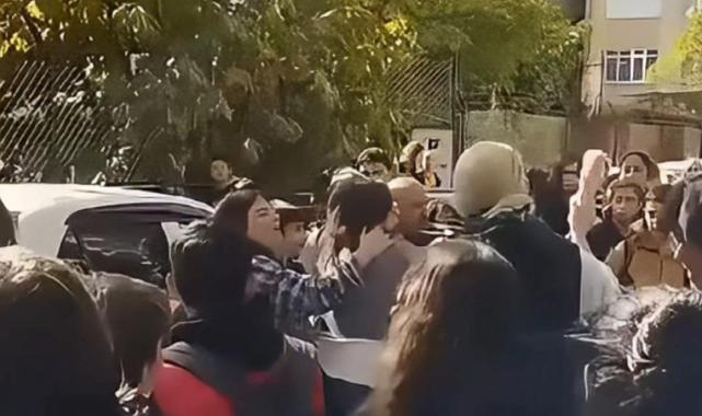 Kocaeli'de velilerin 'çocuğuma tokat attın' kavgası