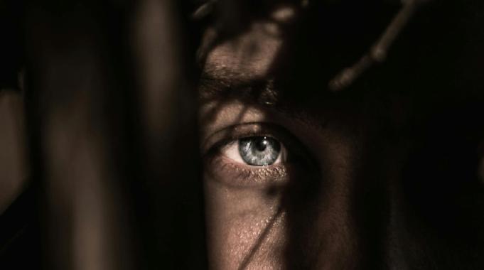 Korku filmi seviyorsanız bu kitabı da okuyun; 12 yazardan tüyleri diken diken eden kitap