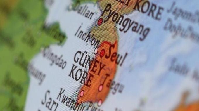 Kuzey Kore’den tansiyonu yükseltecek hareket: Çöp dolu balon Güney Kore başkanlık ofisi yerleşkesine düştü