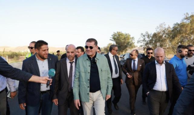 Libya Başbakanı Dibeybe, Türk şirketin yaptığı yolun ilk etabını açtı
