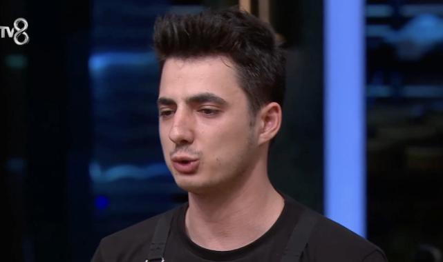 MasterChef Türkiye'ye heyecanlı gece: Bir kişi elendi, diğeri kaşık aldı