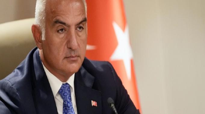 Mehmet Nuri Ersoy: Antalya'ya gelen turist sayısı 15,3 milyonu geçti