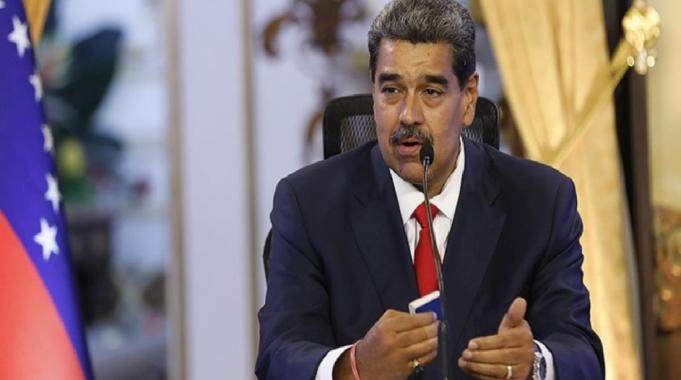 Nicolas Maduro, 10 Ocak'ta başkanlık yemini edecek