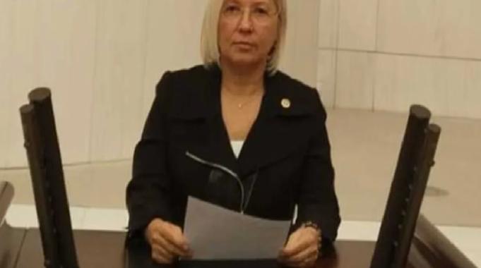 Nurten Yontar’dan TBMM’deki cesur farkındalık eylemi halen gündem