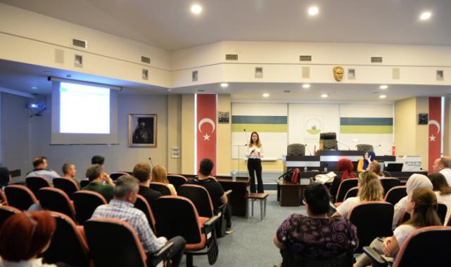 Osmangazi'de belediye personeline sağlıklı beslenme ve ofis ergonomisi eğitimi