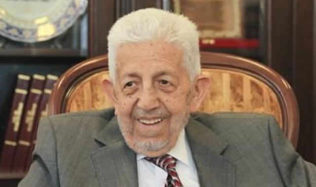 Recai Kutan vefat etti!