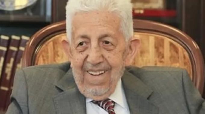 Recai Kutan vefat etti!