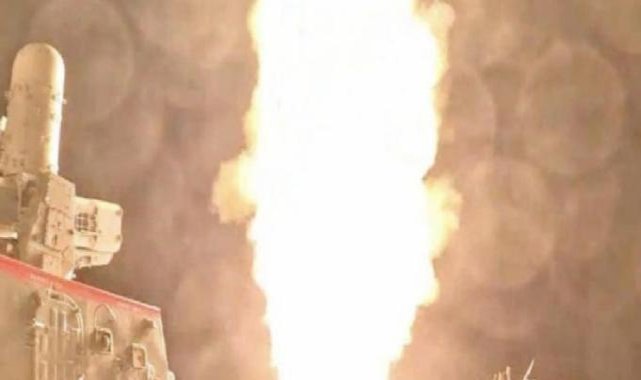 ABD Merkez Komutanlığı'ndan "İsrail'e destek" paylaşımı: Fırlatılan füzelerin görüntüsü yayınlandı