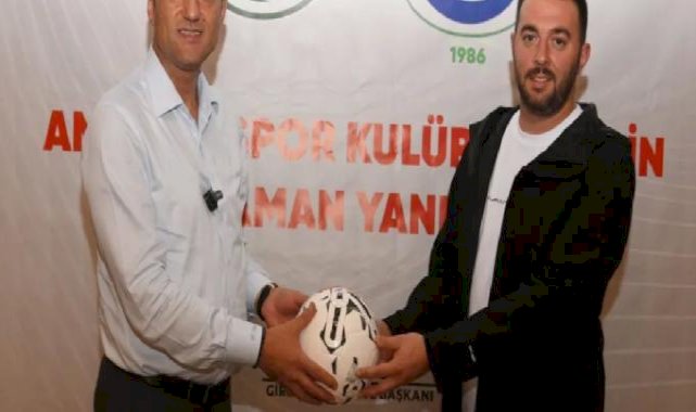 Belediyeden amatör kulüplere malzeme desteği