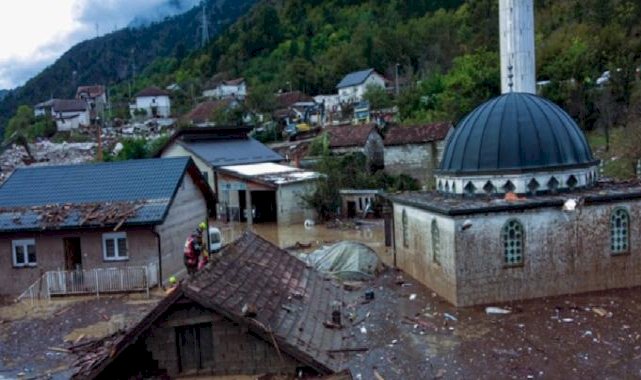 Bosna Hersek'te etkili olan sel felaketi için 1 günlük yas ilan edildi