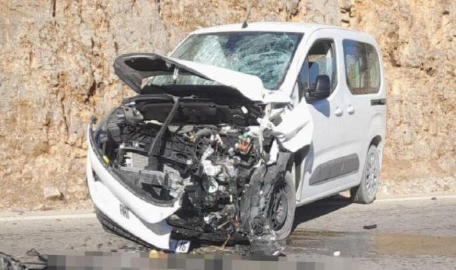 Burdur'da ATV ile ticari araç çarpıştı: 1 ölü, 1 ağır yaralı