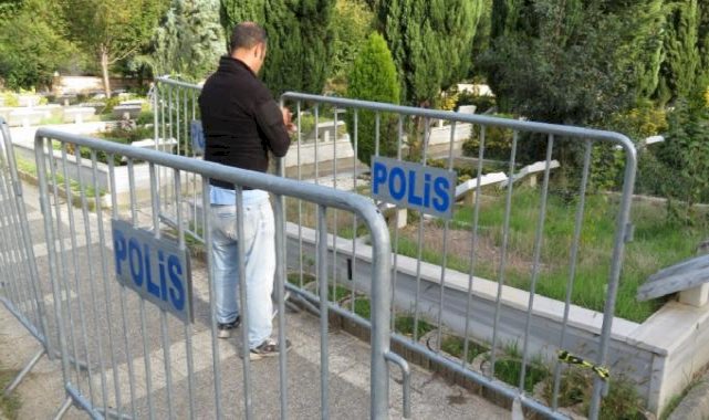 Cem Garipoğlu'nun mezarının etrafı bariyerlerle kapatıldı