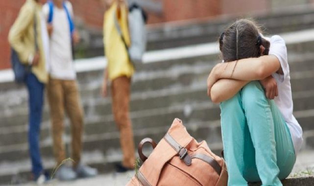 Çocuğunuzu akran zorbalığından korumanın yolları