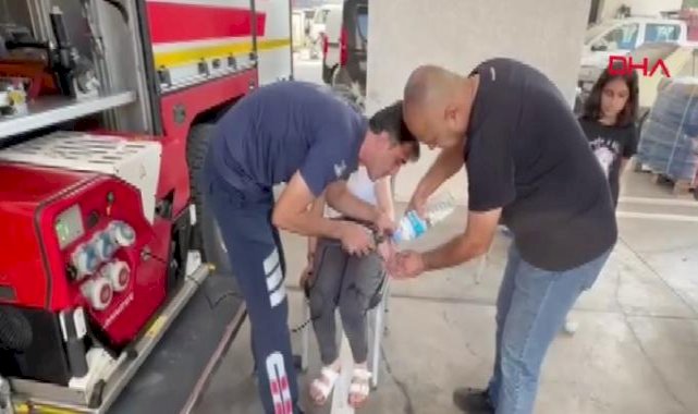 Hatay'da yüzüğü parmağına sıkışan kadının imdadına itfaiye yetişti