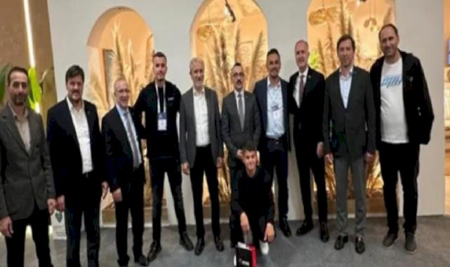 İnegöl’de mobilya şöleni devam ediyor