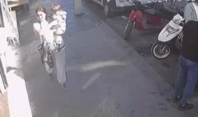 İstanbul'da kucağındaki bebekle hırsızlık yaptı