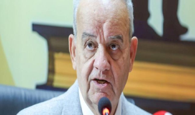 Kitap fuarında İlker Başbuğ'a katılımcıdan FETÖ tepkisi