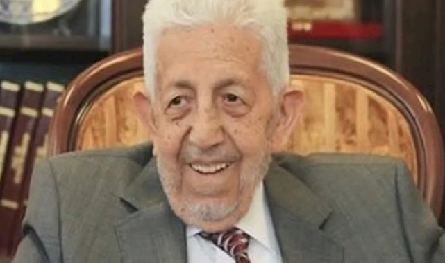 Recai Kutan vefat etti!