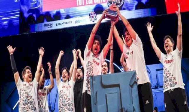 Red Bull Home Ground Türkiye Finali’ni FUT Esports kazandı