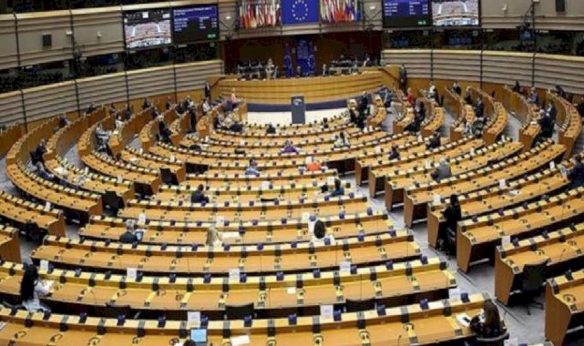 Rus varlıklarını üzerinden Ukrayna'ya 35 milyar euro verilmesine onay