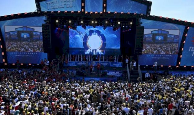 TEKNOFEST Adana kapılarını ziyaretçilere açtı