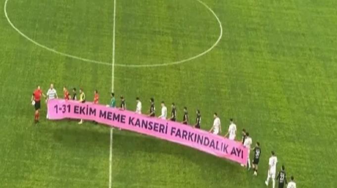 Teksas’tan mesaj var: Kadına ve çocuğa dokunma