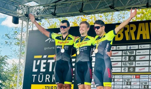 Tour de France'da bu takım zirveyi kaptırmadı