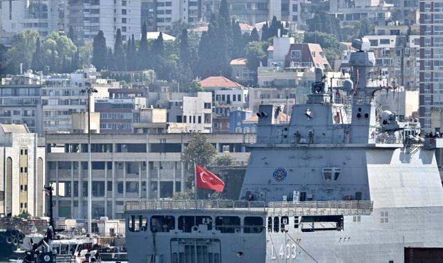 Türk tahliye gemileri Beyrut'a ulaştı