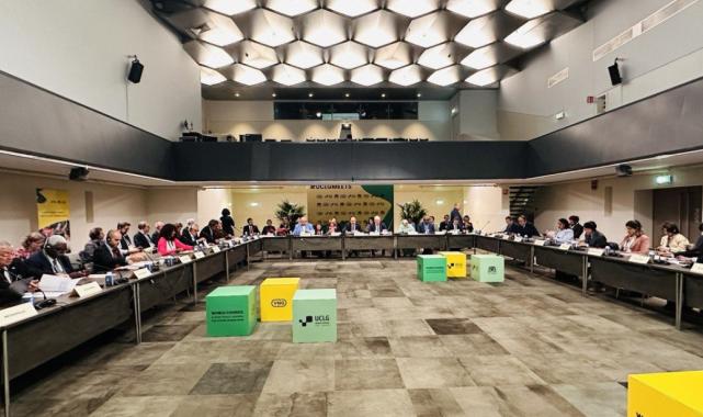 UCGL Başkanı Uğur İbrahim Altay, Lahey'den dünyaya seslendi