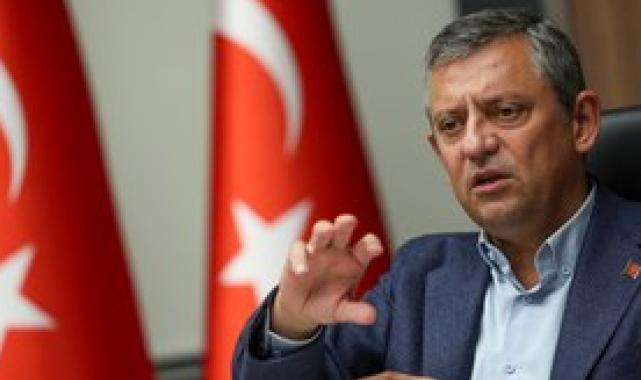 Ümit Özdağ'dan Özgür Özel'e: Sen ancak eczane kurabilirsin